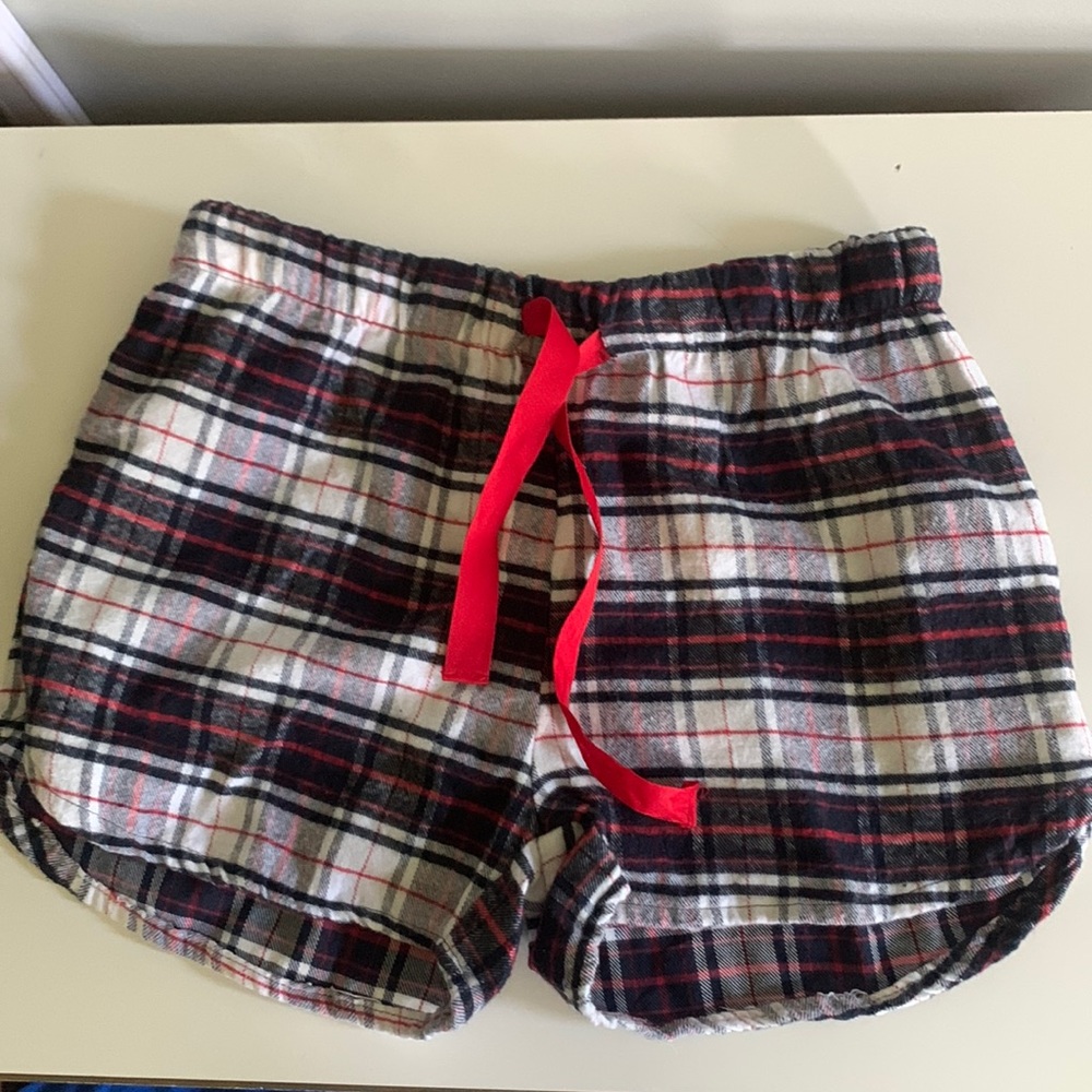 Medium flannel shorts